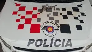 Polícia Militar prende homem que exibiu arma em frente à adega na zona sul de São José dos Campos