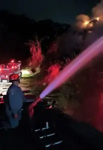 Incêndio em aterro sanitário é controlado por Bombeiros em Ubatuba
