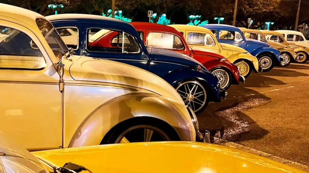 14º Encontro Amigos do Fusca agita o domingo em Jacareí!