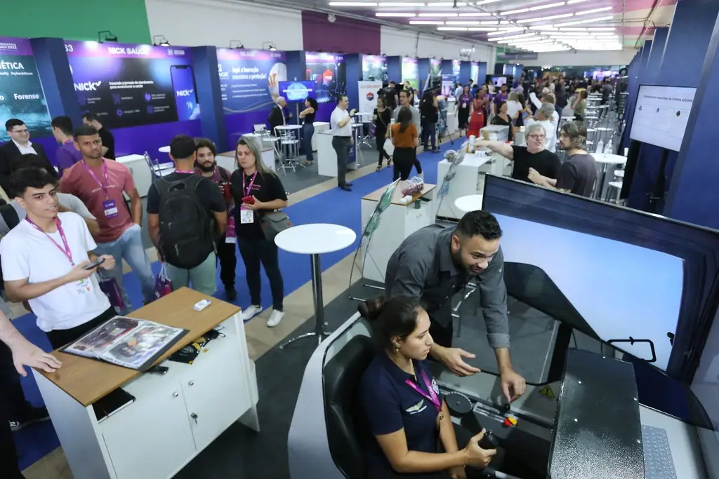 Innovation Week 2025 movimenta São José dos Campos com tecnologia e inovação 