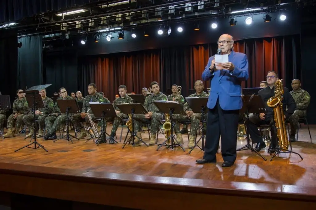 30° Festival de Talentos e Arte Dona Eta: Uma Noite de Música e Emoção