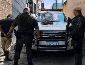 Denúncia de ave em cativeiro leva à prisão de procurado por duplo homicídio em Potim