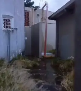 Vazamento de caixa d´água no Vista Verde, em São José dos Campos, deixa moradores sem água