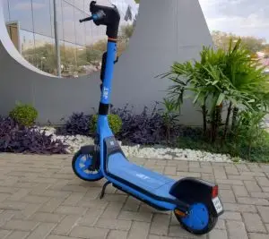 150 patinetes elétricos começam a operar em Ubatuba!