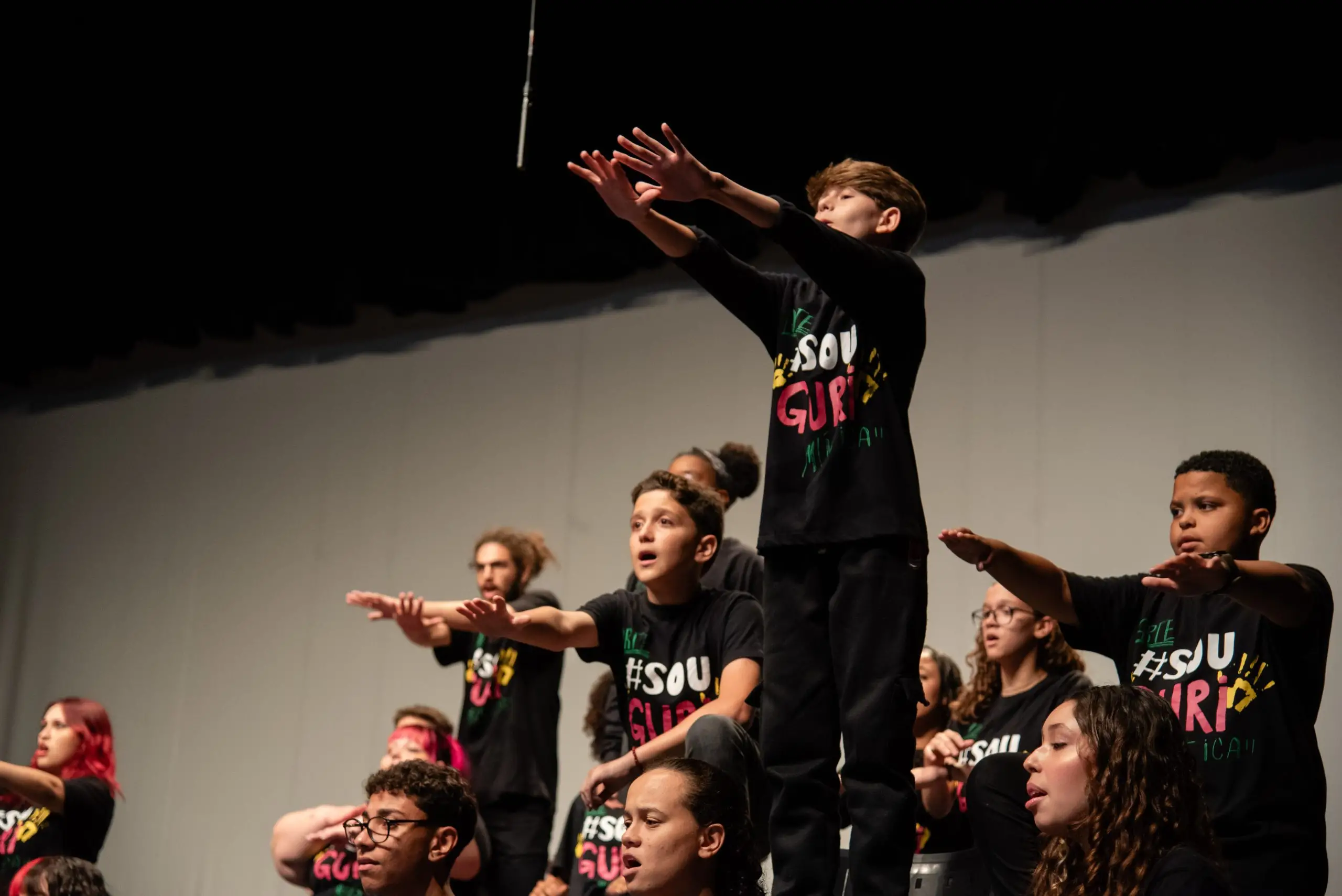 GURI 30 anos comemora com flashmob em 70 cidades, incluindo cidades da RM Vale, reunindo milhares de jovens músicos 