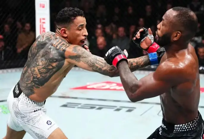 Taubateano Carlos Prates nocauteia ex-campeão e mira o cinturão do UFC