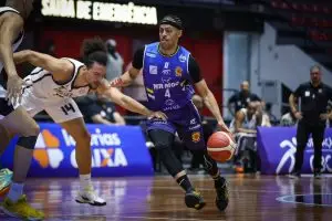 No Parque São Jorge, São José perde de virada para o Corinthians pelo NBB