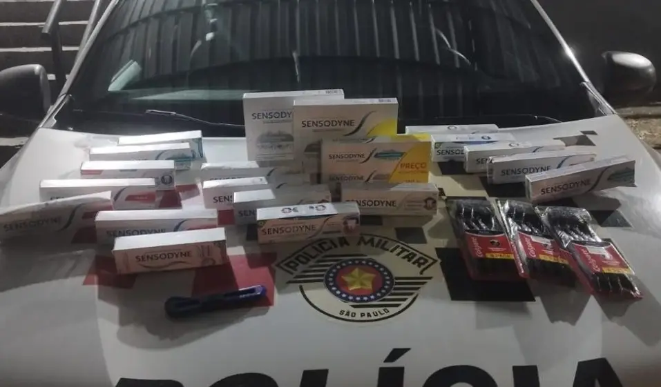 PM prende casal por furto em farmácia na zona norte de São José