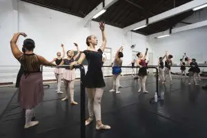 Curso de dança abre inscrições para formação técnica em São José dos Campos