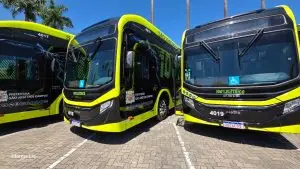 ônibus 100% elétrico