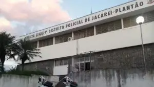 Mulher tenta matar a própria mãe e acaba presa em flagrante pela PM em Jacareí