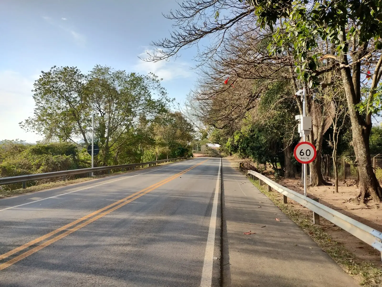 DER-SP ativa novos radares em rodovias estaduais a partir desta terça (20), com destaque para Jacareí e Pindamonhangaba, no Vale do Paraíba.