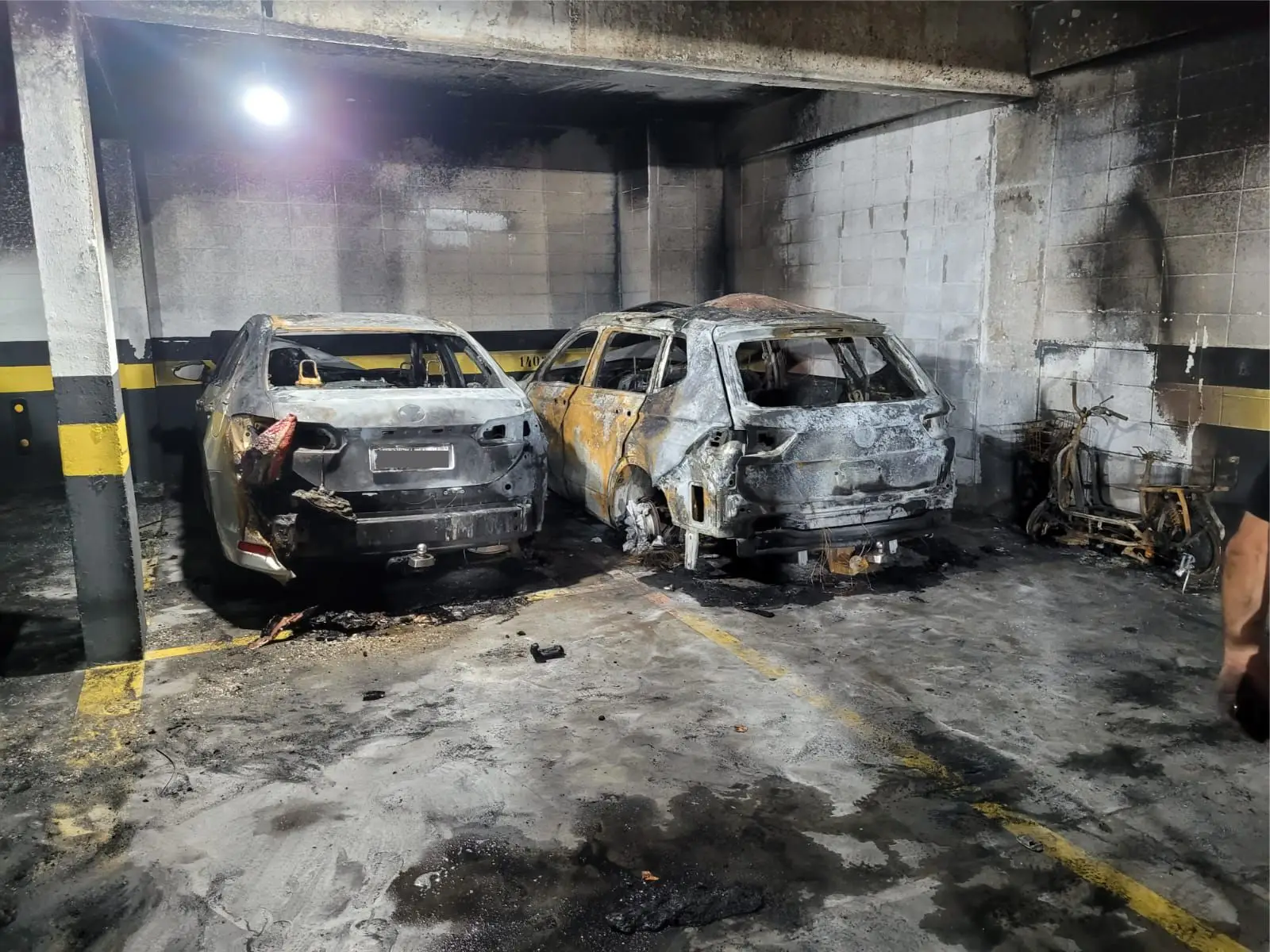 Garagem queimada em  São José recomendações após incêndio