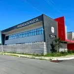 Homem é morto com espeto de churrasco em Lorena