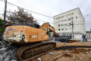 Obra em três etapas busca recuperar cratera aberta no Jardim Imperial