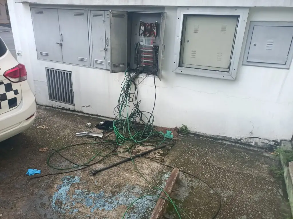 Furtador de fios é preso em flagrante na avenida Ademar de Barros nesta sexta-feira treze!