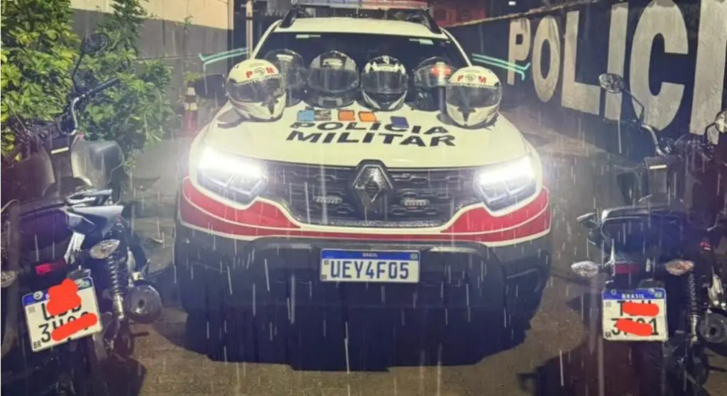 Quadrilha de moto que roubava celular de pedestres em Ubatuba é presa pela PM!