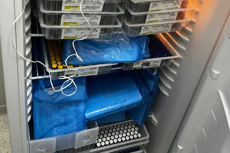 Anvisa interdita medicamentos estéreis em farmácia de São José dos Campos