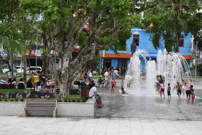 Praça Arnolfo de Azevedo recebe programação especial pelo Dia da Mulher em Lorena