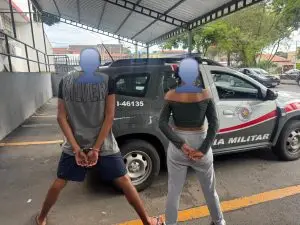 Casal, de 18 e 16 anos, é detido por tráfico de drogas na zona leste de São José dos Campos