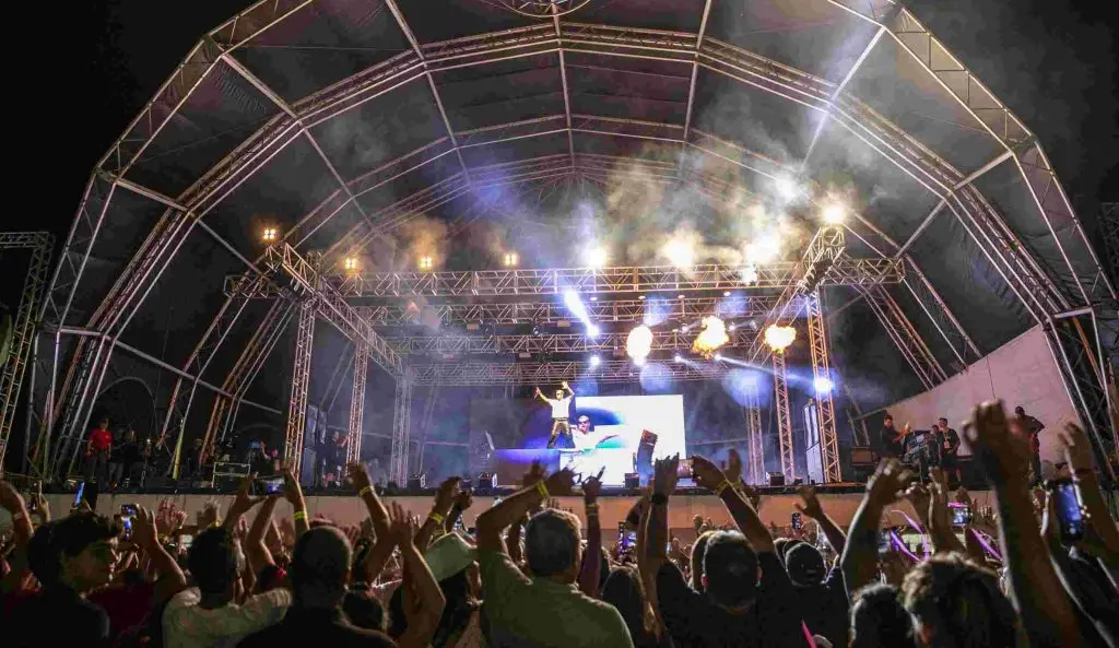 Justiça proíbe shows Caraguatatuba sem pagamento ao Ecad