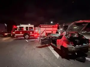 Acidente com cinco vítimas mobiliza Bombeiros no Jardim América