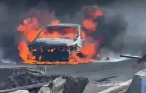 Explosão de caminhão-tanque interdita Dutra e mobiliza equipes em Barra Mansa.