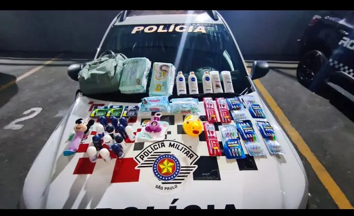 Mulher é presa após furtar farmácia em shopping de São José dos Campos