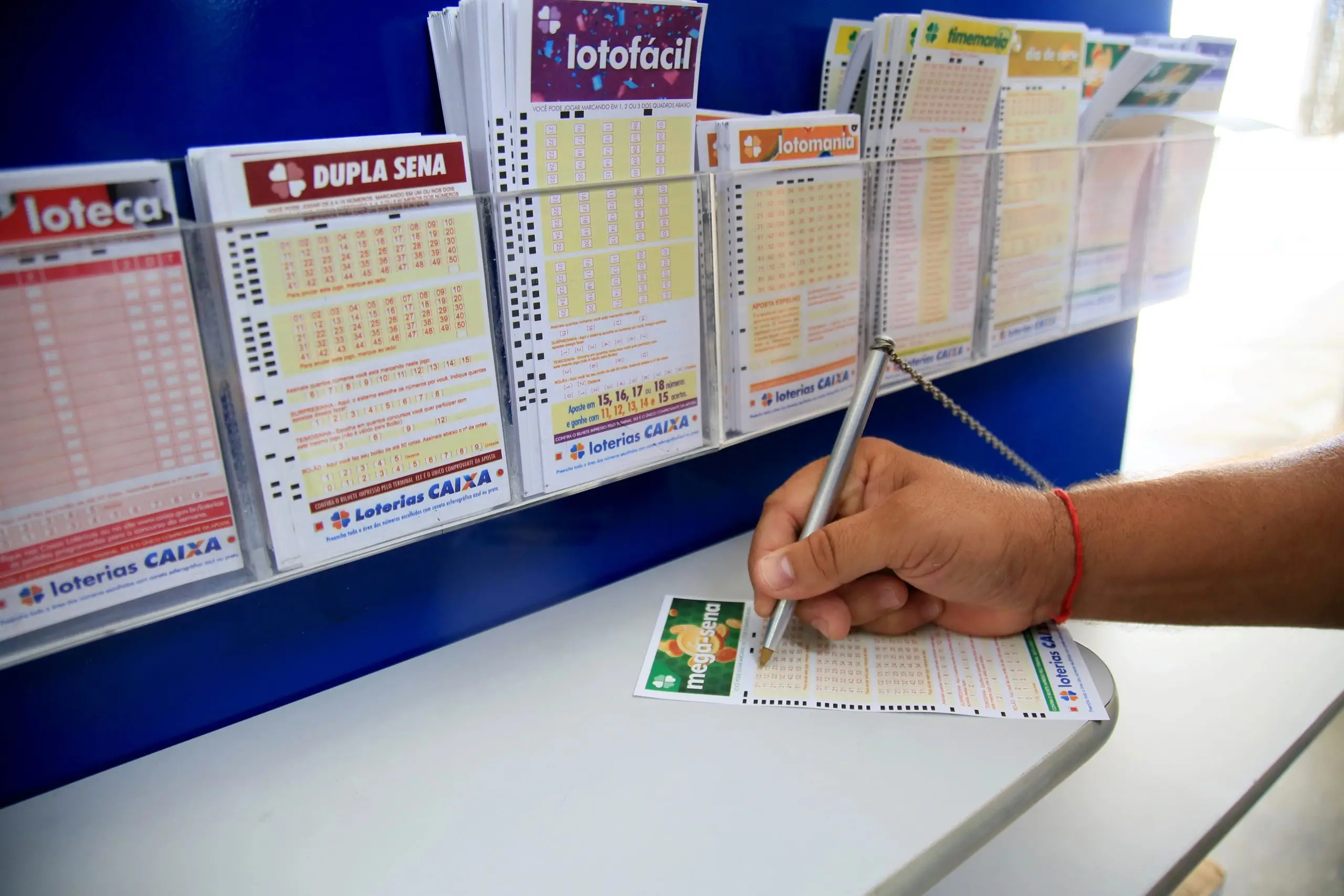 Sorteio especial da Mega-Sena 30 anos terá prêmio estimado em R$ 300 milhões