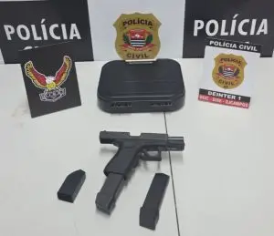 Polícia Civil apreendeu pistola 9mm durante operação no Campo dos Alemães
