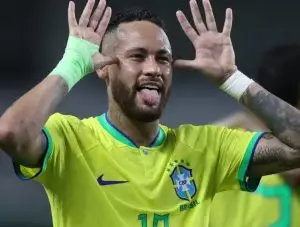 Neymarketing; convocado, Menino Ney fatura R$ 30 milhões em 50 minutos com três publis no Instagram