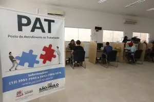Com salário de R$ 2,4 mil, há 30 vagas para trabalho em supermercado!