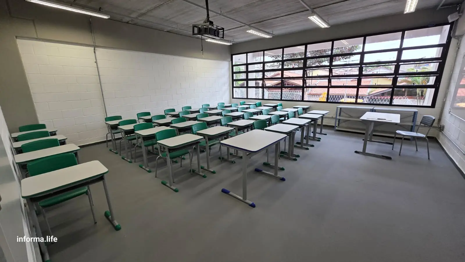 Nova escola estadual em São José dos Campos é entregue por meio de PPP