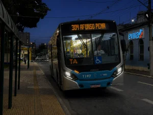 São José dos Campos conclui implantação de ônibus 24 horas em 13 linhas