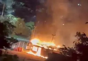Incêndio no PEV Santa Júlia danifica estrutura