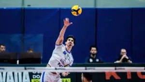 Central Felipe Brito é o novo reforço do Viapol Vôlei São José