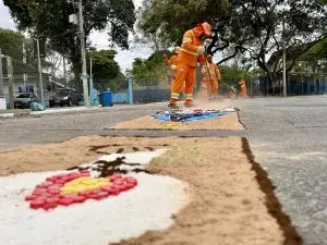 Guerreiros da Limpeza: Mais de 130 Agentes Ambientas trabalham no feriado para manter cidade limpa após Corpus Christi