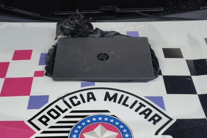 Criminoso é preso após roubo a comércio no Jardim Colinas; notebook é recuperado