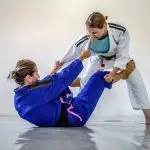 Jacareí realiza treinão gratuito de jiu-jítsu para mulheres