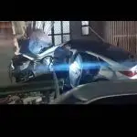 Mulher foi presa após fugir da Polícia Militar; criança de 2 anos que estava no veículo não ficou ferida.