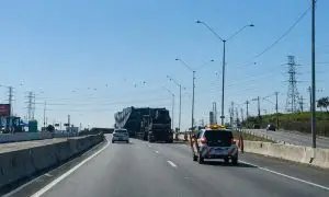 Carga de 645 toneladas na Via Dutra retoma viagem