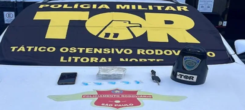 Motorista é preso com pasta base de cocaína avaliada em R$ 120 mil
