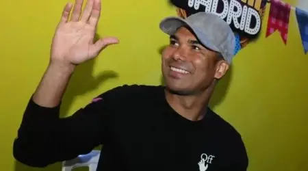Craque Casemiro faz alegria dos fãs em Festa Junina no Urbanova