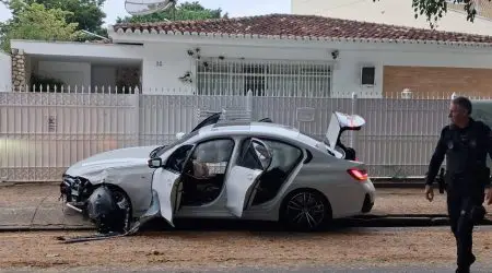 Perseguição policial em São José dos Campos termina em acidente e um preso. Saiba como a ação de PM e GCM se desenrolou.