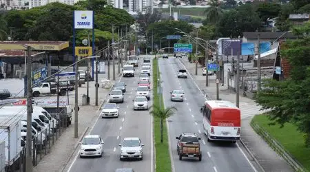 Projeto de lei exige que Prefeitura de São José envie relatório de desapropriação à Câmara. Proposta visa maior transparência