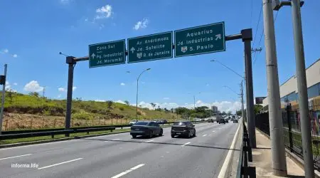 Radar de ruído começa a notificar veículos barulhentos em São José dos Campos