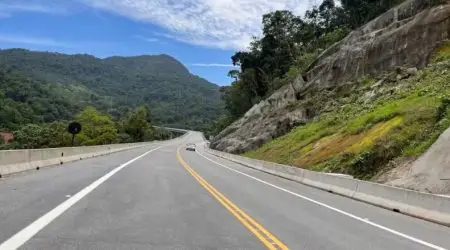 Viaduto de acesso ao Contorno Norte da Tamoios fecha para manutenção