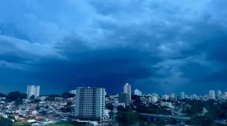Chuva encerra verão na RM Vale e deixa tempo fechado em SJC