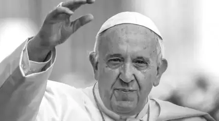 Papa Francisco morre aos 88 anos