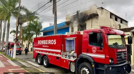 Incêndio em albergue é controlado por bombeiros em Lorena